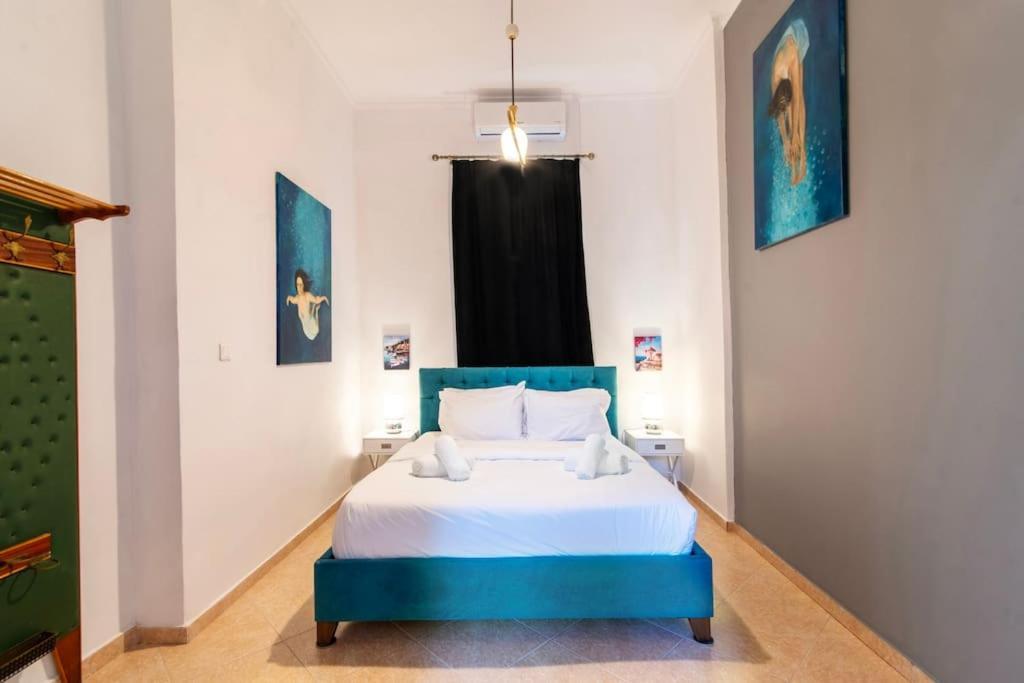 Neoclassical Loft In Monastiraki - Acropolis And Metro Atenas Exterior foto