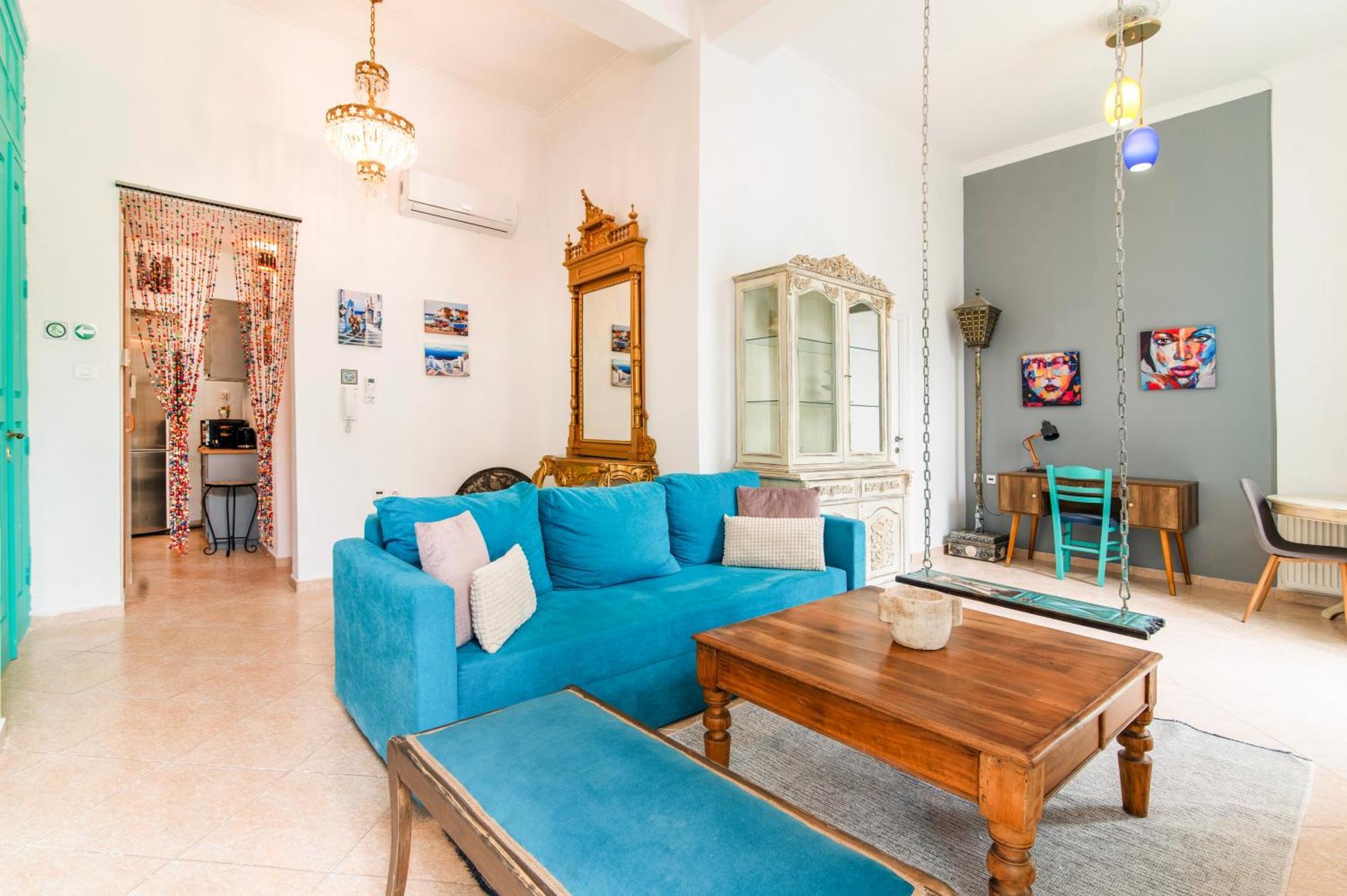 Neoclassical Loft In Monastiraki - Acropolis And Metro Atenas Exterior foto