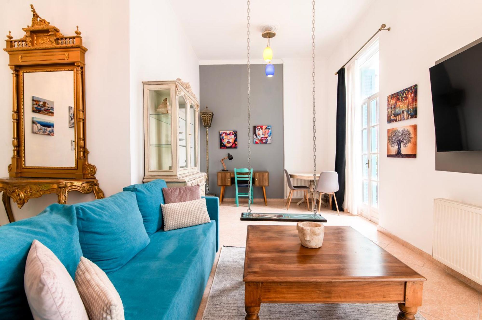 Neoclassical Loft In Monastiraki - Acropolis And Metro Atenas Exterior foto